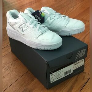 New Balance 550 in Triple White